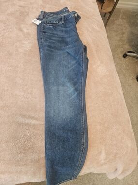 Old Navy Rockstar Super Skinny Mid-rise Jeans